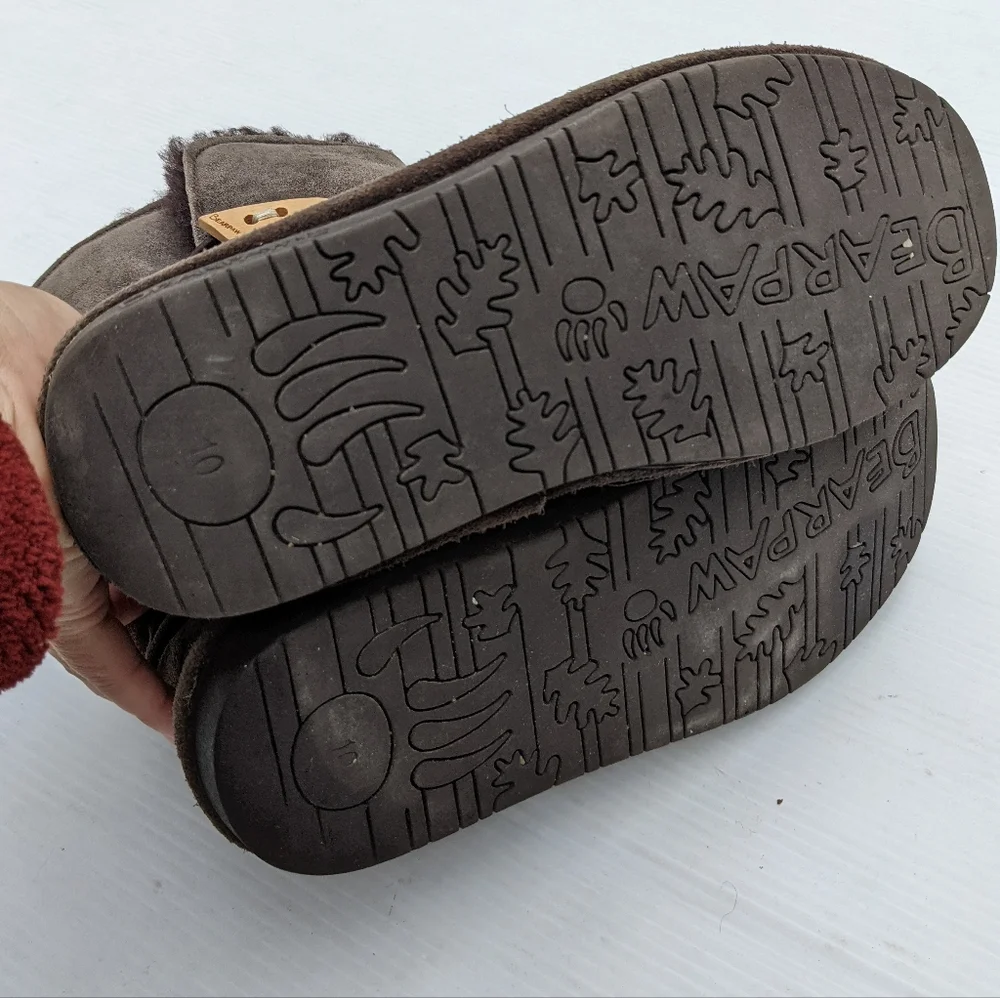 BEARPAW Abigail Brown Suede Leather Sheepskin/Wool Winter Slipper Boots cozy